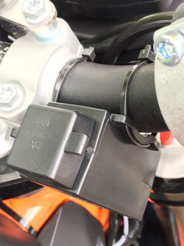 Doppel USB Steckdose Beispiel Motorrad